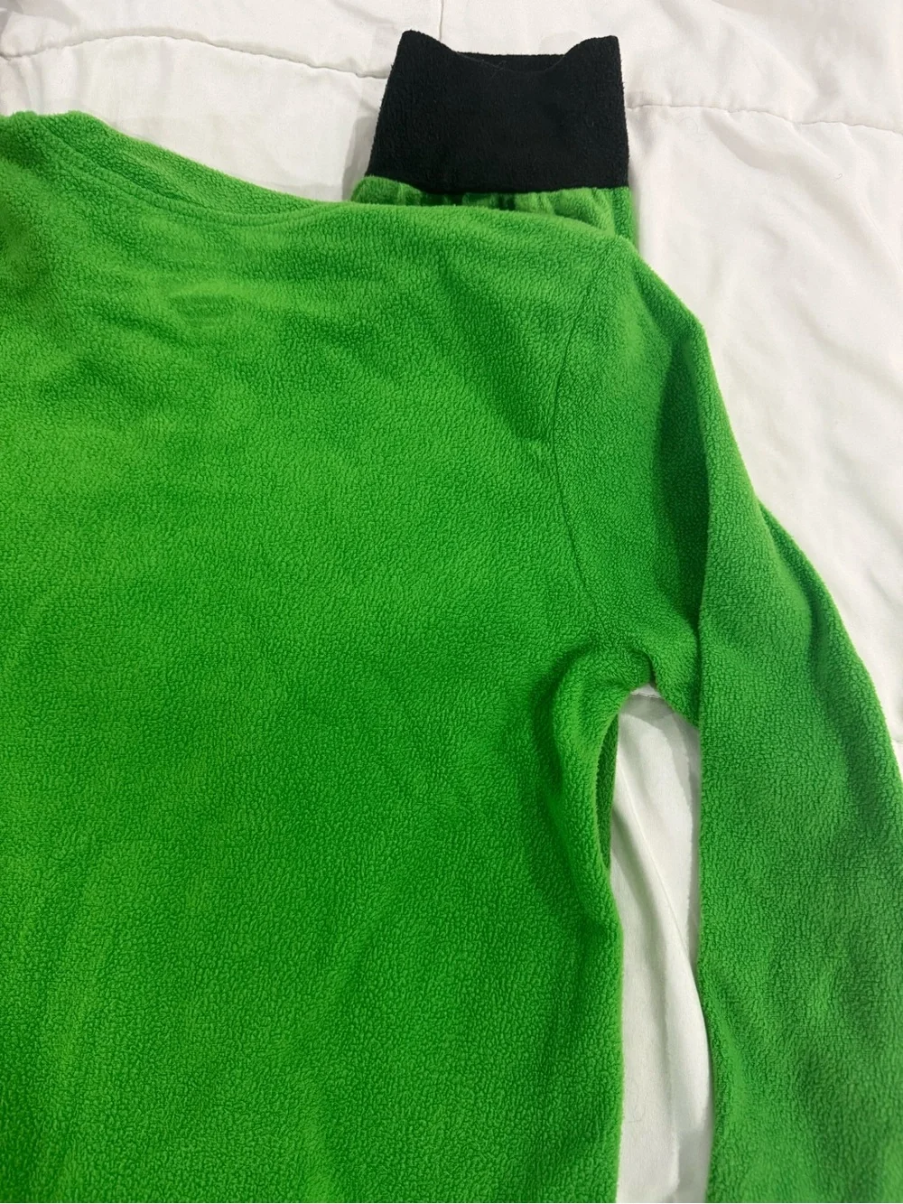 Minecraft Creeper Boys Onesie - Medium